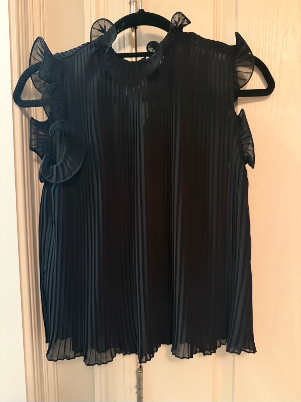 Zara Black Pleated Ruffle Mock Neck Sleeveless Top